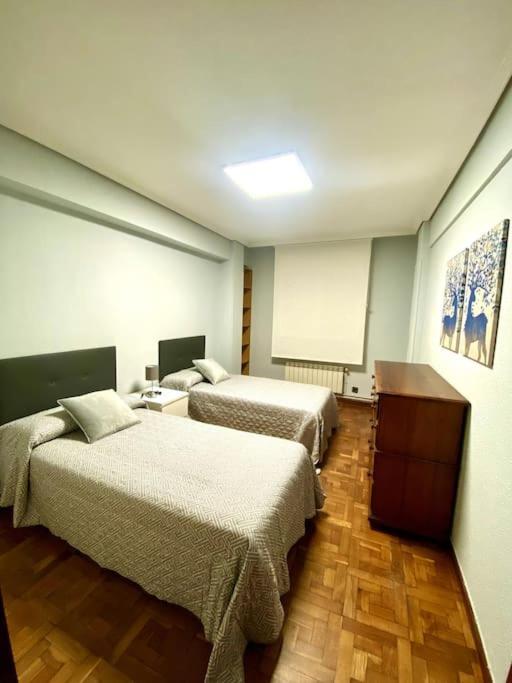 Completo Piso En Santander A 5 Minutos Del Centro Apartment ภายนอก รูปภาพ