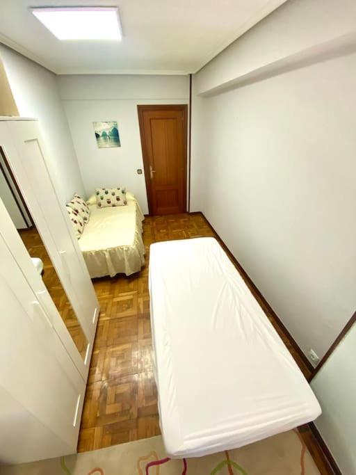 Completo Piso En Santander A 5 Minutos Del Centro Apartment ภายนอก รูปภาพ